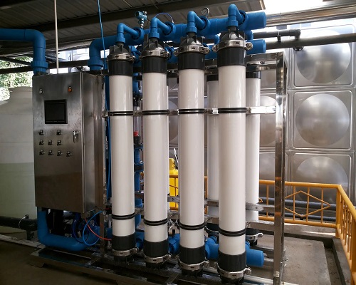 工業(yè)超濾設備使用要注意什么事項？-藍膜